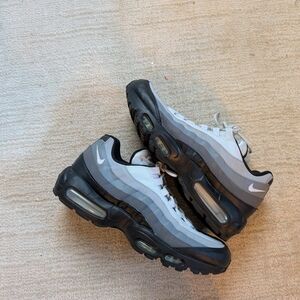 Nike Air Max 95 Black and Gray Sneakers
